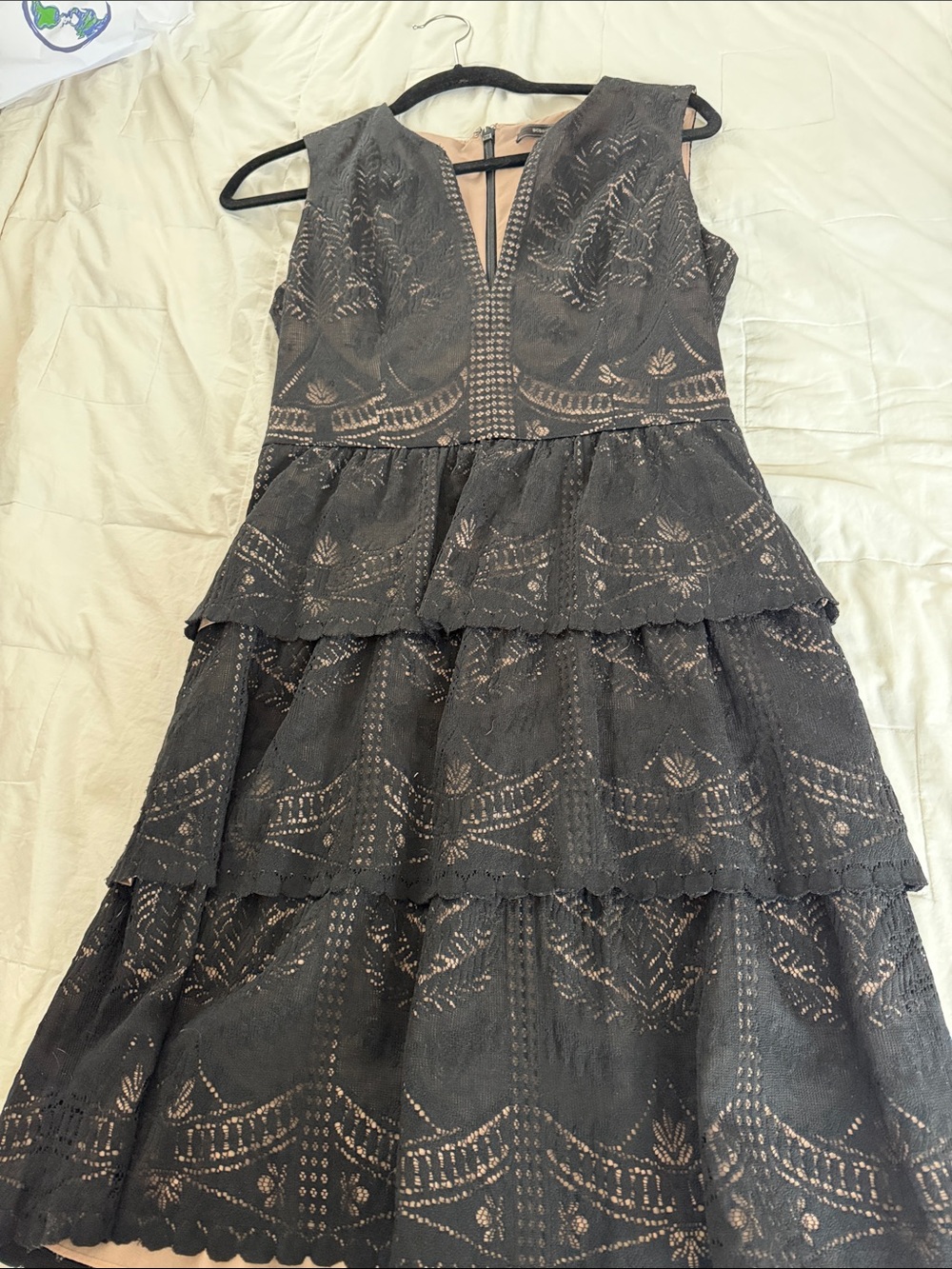 BCBGMaxAzria Black Lace Tiered V-Neck Mini Dress with Nude Lining Cocktail Dress